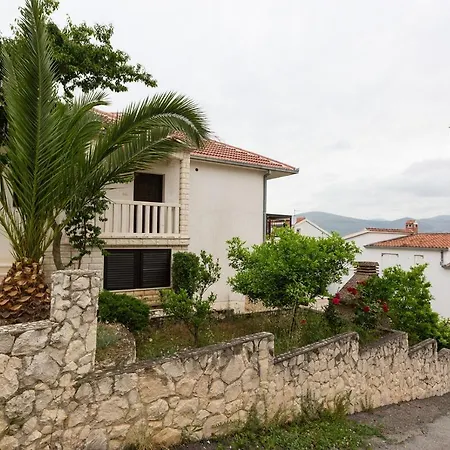 In Okrug Gornji With Sea View, Balcony, Air Conditioning, Wifi 5165-1 Apartman *