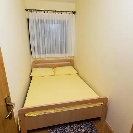 In Okrug Gornji With Sea View, Balcony, Air Conditioning, Wifi 5165-1 公寓 特罗吉尔