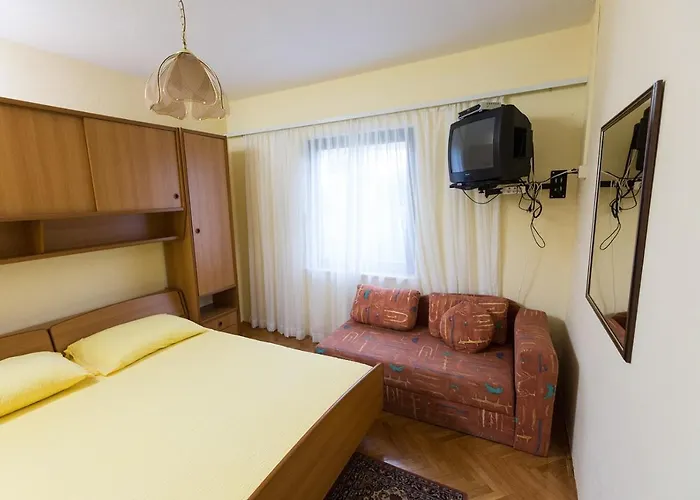 In Okrug Gornji With Sea View, Balcony, Air Conditioning, Wifi 5165-1 * Trogir