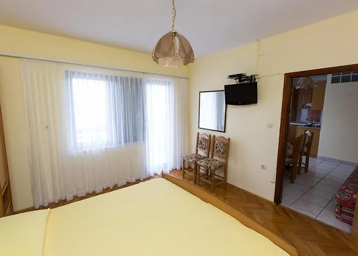 In Okrug Gornji With Sea View, Balcony, Air Conditioning, Wifi 5165-1 *