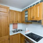 In Okrug Gornji With Sea View, Balcony, Air Conditioning, Wifi 5165-1 Traù