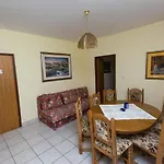 In Okrug Gornji With Sea View, Balcony, Air Conditioning, Wifi 5165-1 * Traù